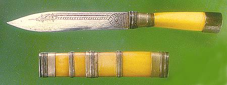 knife.jpg (14522 bytes)