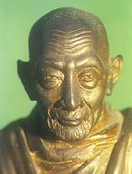 lpc34face.jpg (8864 bytes)